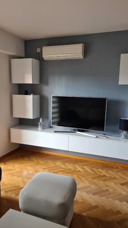 Apartmani Marcetic Σλαβόνσκι Μπροντ Εξωτερικό φωτογραφία