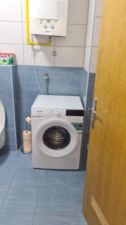 Apartmani Marcetic Σλαβόνσκι Μπροντ Εξωτερικό φωτογραφία