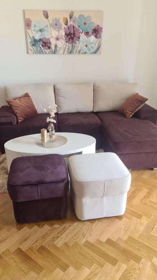 Apartmani Marcetic Σλαβόνσκι Μπροντ Εξωτερικό φωτογραφία
